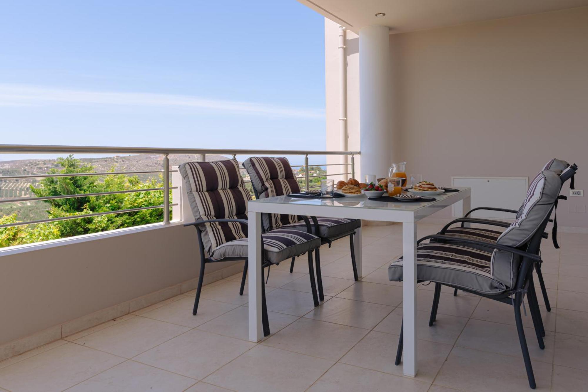 Blue Sky Villa In Crete Epano Vathia Eksteriør bilde
