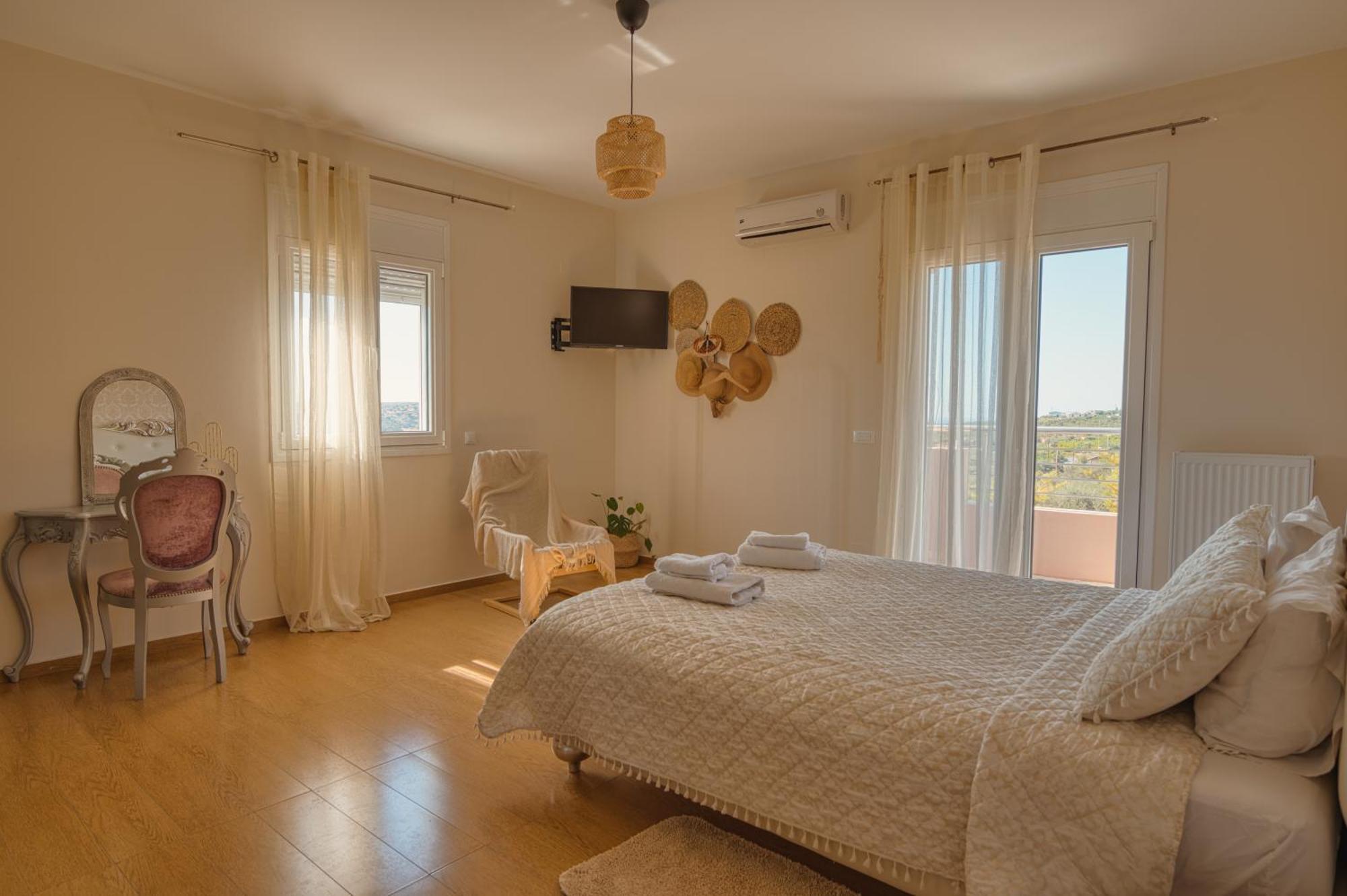 Blue Sky Villa In Crete Epano Vathia Eksteriør bilde